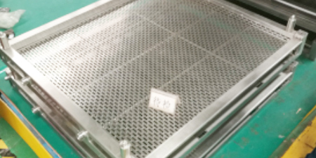 滅菌盤(pán)加工，我們就選德益機(jī)械，質(zhì)量信得過(guò)